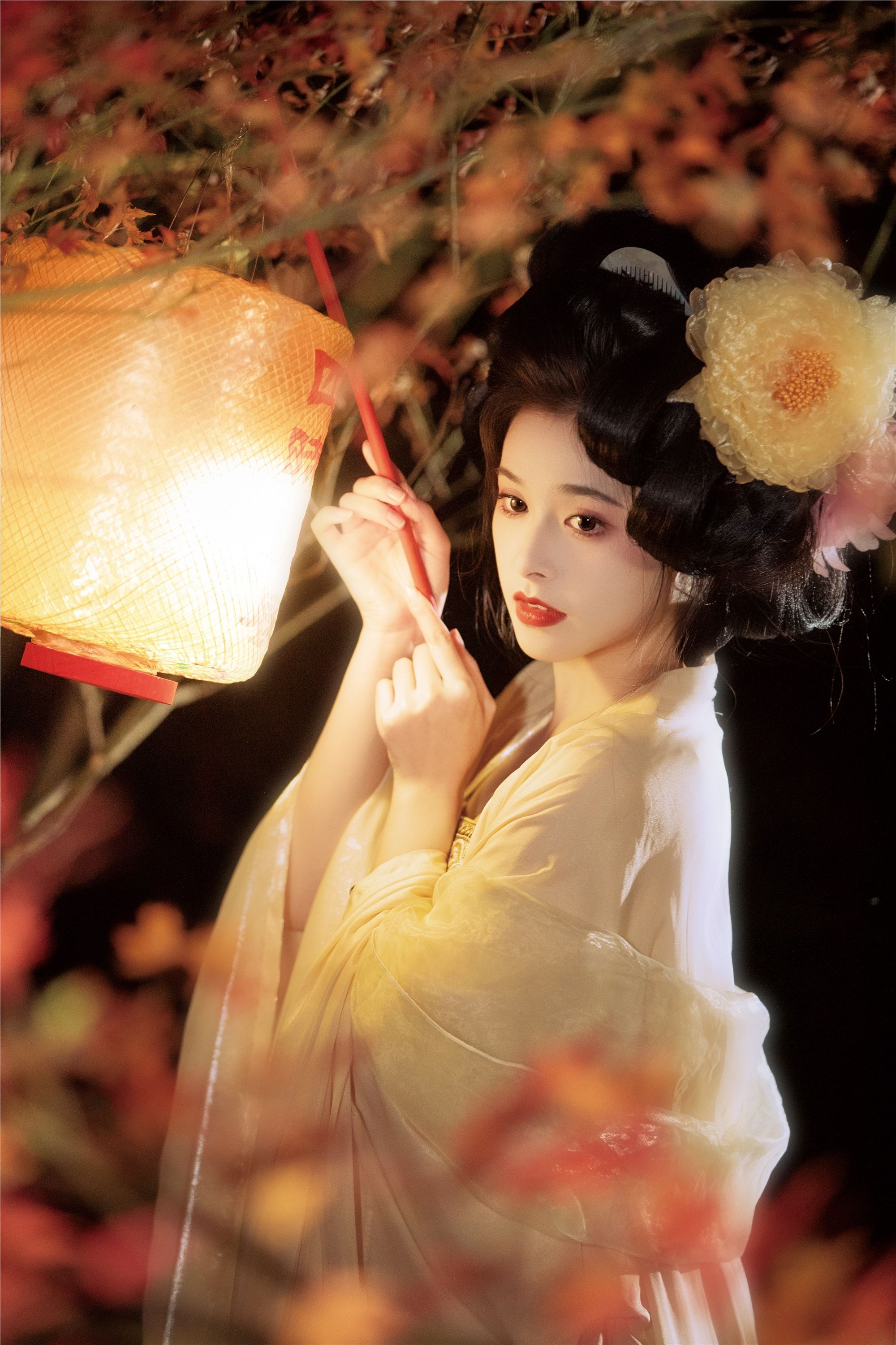 YITUYU 艺图语 2025.03.06 枫霜 恬恬圈圈